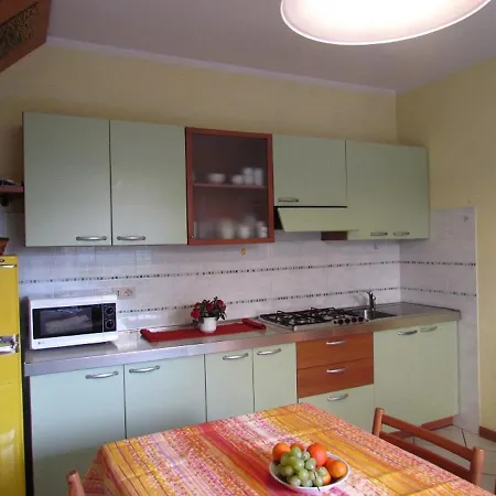 Tiny House With Private Garden Bibione